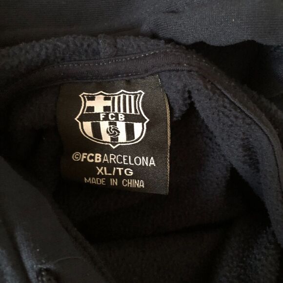 FC Barcelona Hoodie Men XL Navy Blue‎ Sweatshirt Sportswear Soccer Football Logo - Picture 2 of 7